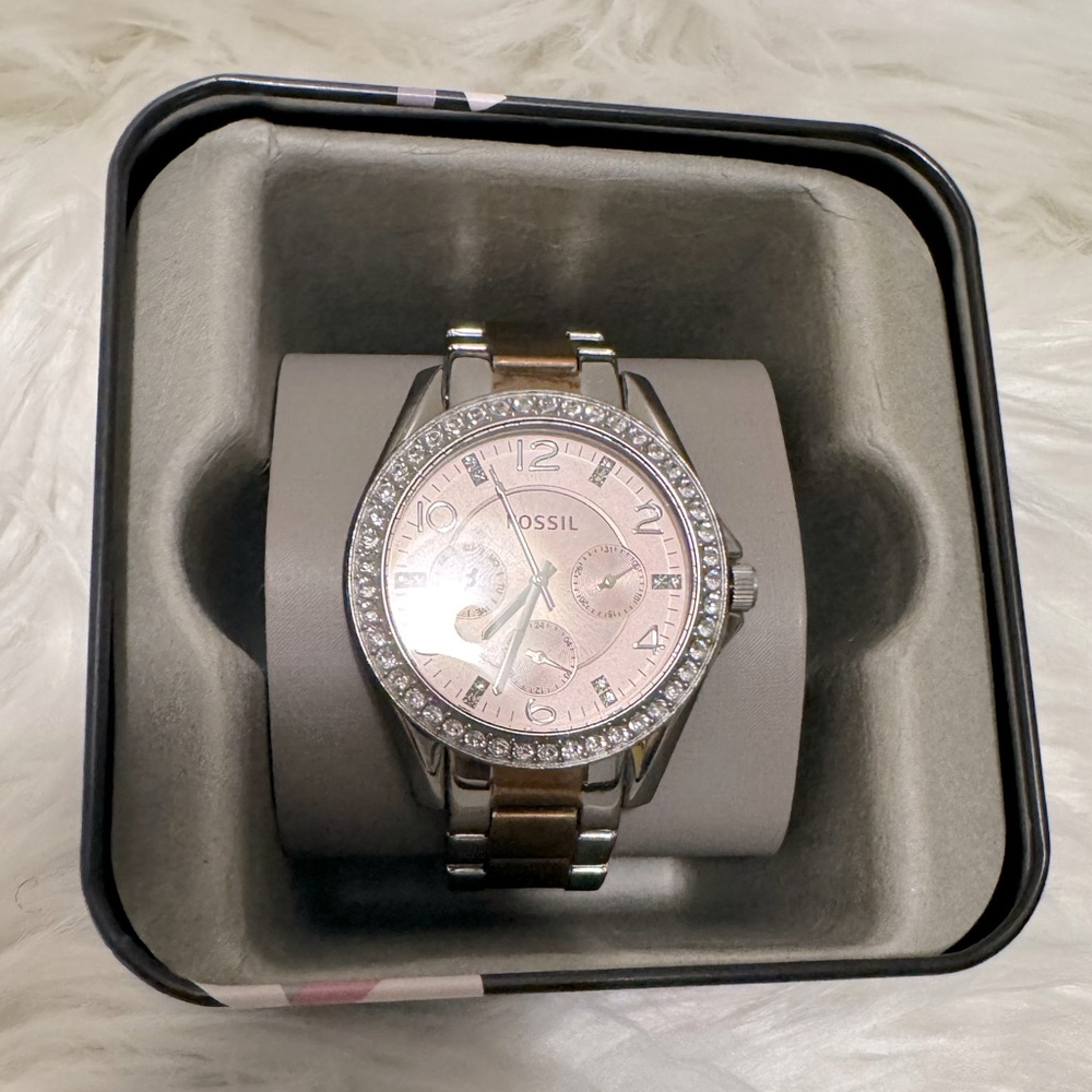 Fossil watch
